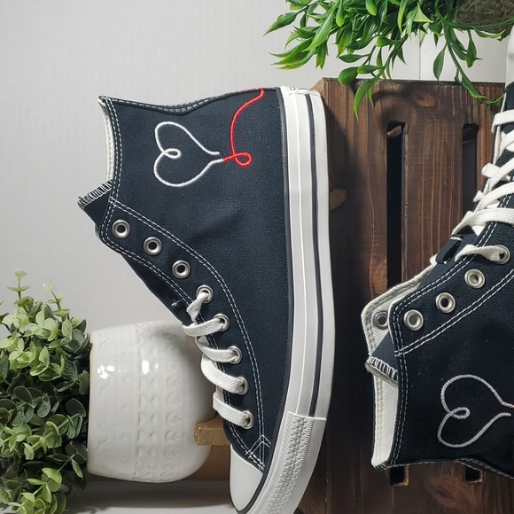 Converse Chuck Taylor All Star High 'Made with Love Womens 11 - Picture 10 of 14